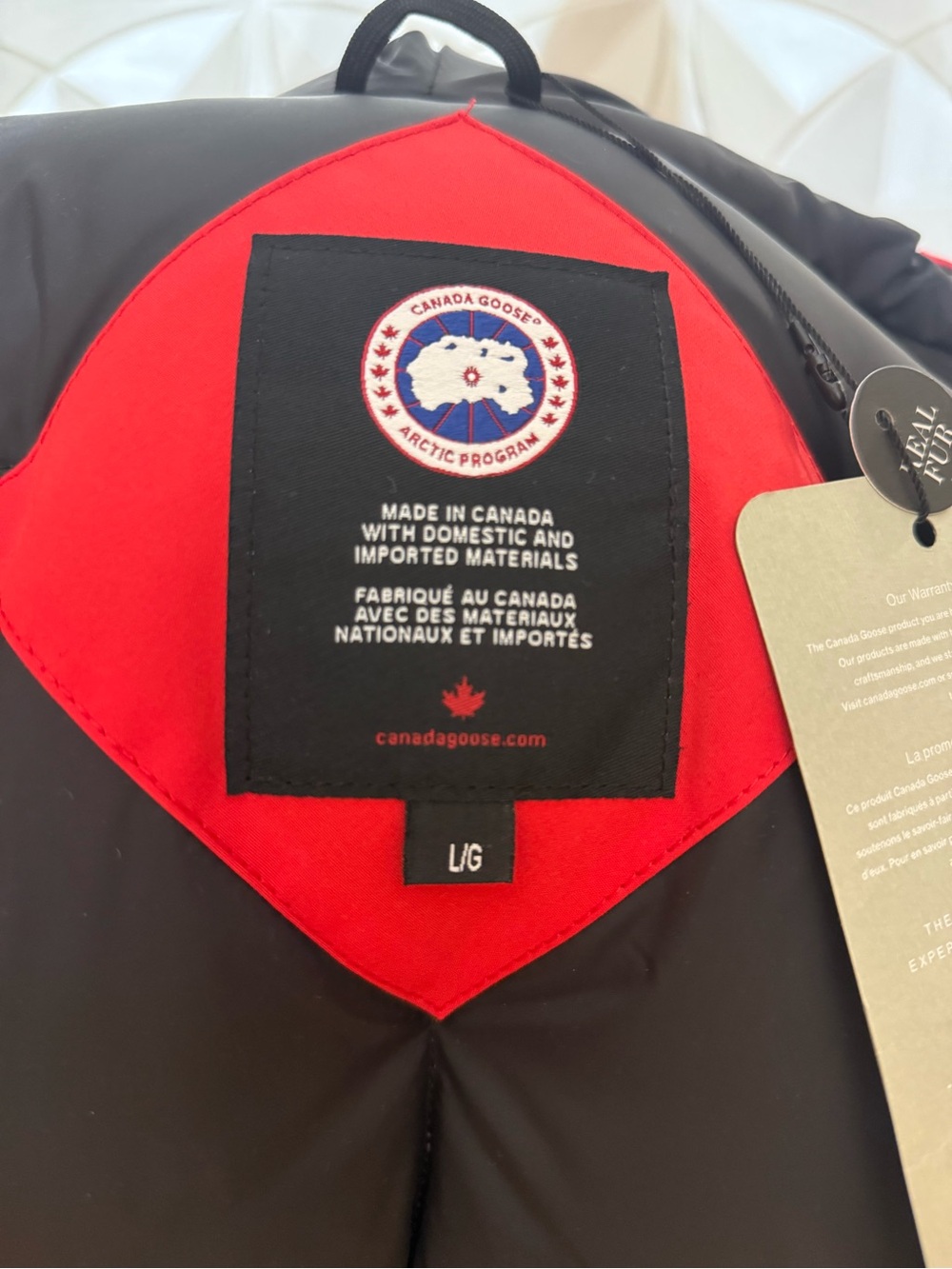 NWT Authentic Canada Goose Expedition Down Parka with Real Fur-Trim Hood - Picture 11 of 14